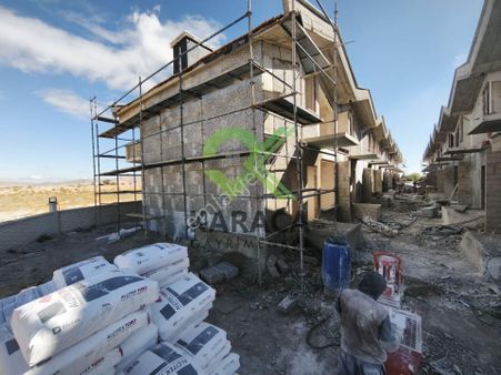 Karaca'dan Aselsan Civarı Site İçi Sıfır Villa