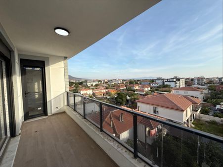 Rota'dan | Mükemmel Konum | Cadde Üstü | 2+1