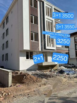 Kervansaray Sur Oto Arkasında Köşe Başı 4 Adet Daire 3+1 Ve 4 Adet 2+1satılık Komple Bina