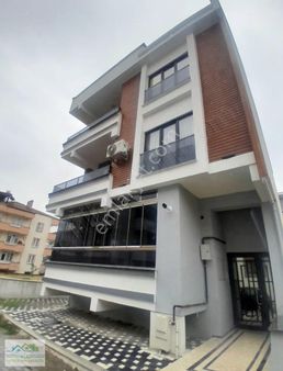 Klc Den Paşaalanı Mahalllesin'de 2+1 100 M² Kiralık Daire