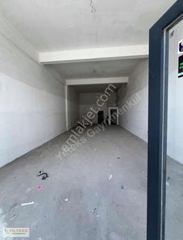 Fıstıklık Merkezde Kiralık Dükkan