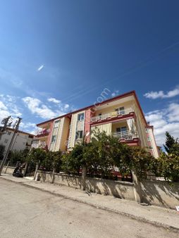 İnal Emlaktan Emekte Site İçerisinde Satılık 3+1 130 M2 Daire