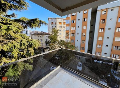 Marmaraya 3 Dakika, Kartal Çavuşoğlu'nda 3+1 Geniş Daire