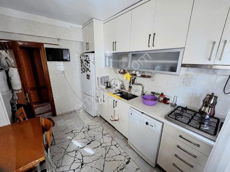 Kozz'ye Yakın 3+1 Açık Otoparklı İskanlı Geniş Daire