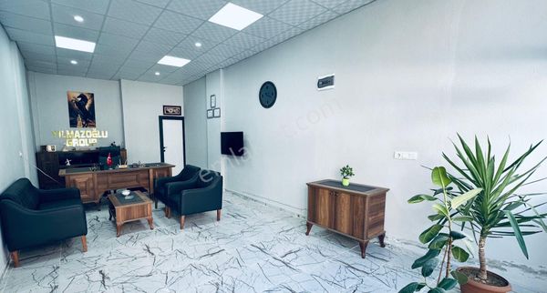 Akev Gayrimenkul'den Ahmet Yesevi'de Satılık Dükkan