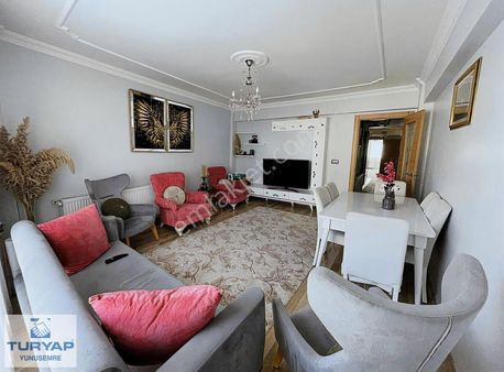 Saruhanlı Çarşı Merkezde Satılık Dubleks Daire