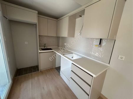 Tire Satılık Daire Fatih Mah. Merkezi Konum Cam Balkonlu