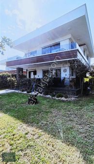 *hans Mullerden*cumhuriyet Mahallesi Denize 100mt Dubleks Villa