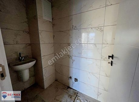 Remax Cenral`den Fatih Mahallesin`de 3+1 Kiralık Sıfır Daire