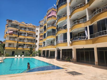 Didim Çamlık Mahallesinde Denize 300 Metre Havuzlu Site İçinde Eşyalı Satılık 2+1 Daire