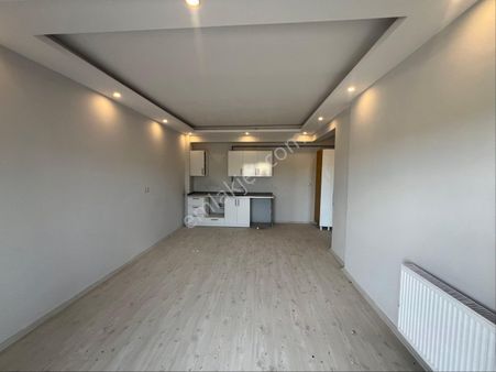 Ovalı Emlaktan Şanlıurfa Karaköprü De Satılık 1+1