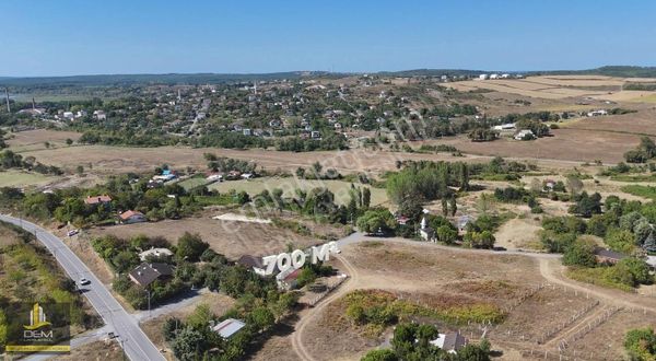 İstanbul Arnavutköy Tayakadında Ev İle Beraber Satılık 700m2arsa