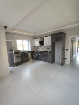 Site İçerisinde Satılık Denize 50 Metre Mesafede Daire