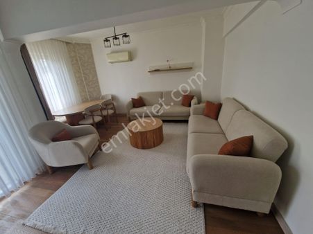 Markantalya 'ya Yakın İçi Yenilenmiş 120 M² Satılık Daire