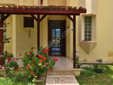Muğla Ataköy Mahallesinde Satılık Muhteşem Tripleks Villa