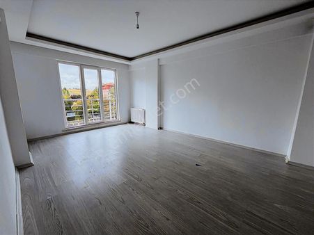 /lider'den/yıldırım'da Ara Kat 2+1 İskanlı Kombi Petekli Daire/