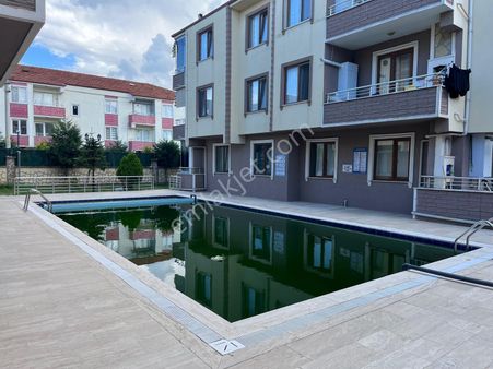 Şehri Alem Sitesinde Havuz Cephe 2+1 Satılık Daire