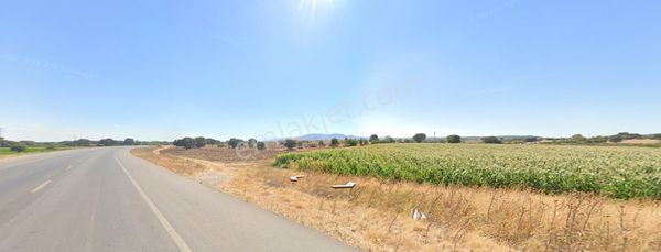 Çanakkale Bayramiç Türkmenli Köyü Kadastral Yola Cepheli Satılık Verimli Tarla