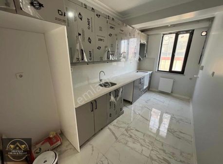 Ergenler Emlak 100. Yıl 42 Evlerde 2+1 Krediye Uygun 0 Daire''''