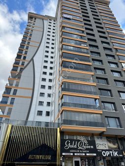 Dutlukta Metro Yanı Merkezi Konumda 3+1 Site Dairesi