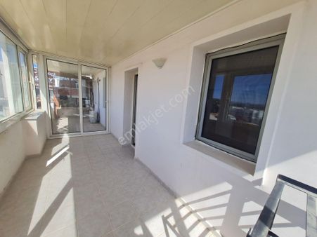 Bodrum Konacık Ta Ana Yol Üzerinde Kiralık Üst Kat Ofis