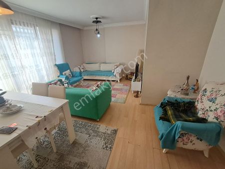 Ataşehir İçerenköy Cadde Üzerinde,iskanlı 110m2 3+1 Daire