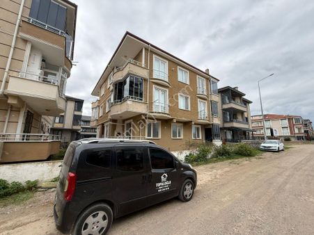 Karasuda *müstakil Bahçeli, Müstakil Girişli* Satılık 1+1 Daire