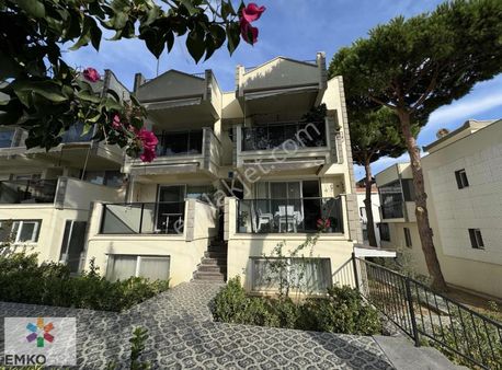 Çukuraltı Geniş Veranda Alanına Sahip Deniz Manzaralı 2+1 (emko)