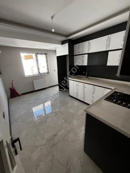 Yenikent Fevzi Çakmak Mah.de 3+1 Full Yapılı Ön Cephe Bağımsız Satılık Daire