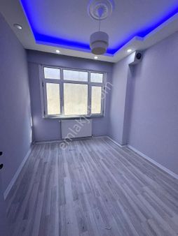 Bağcılar Yenigün Mahallesi'nde 2+1 90m2 Masrafsız 4.kat Satılık Daire