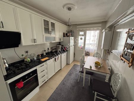 Torun^dan Malazgirt Mah.asansörlü Geniş Yapılı 3+1 Daire