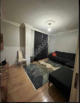 Yenibosna Çobançeşme Mh Finanasbankasına Yakın 1+1 Bahçekat