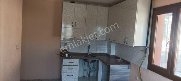 Yıldız Emlaktan Türkoğlu Kılılı Mahallesi Doğalgazlı Kiralık 1+1 Daire