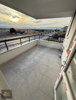 Muslu Gym-yeni İskilip Yolunda Sıfır Arakat Satılık 3+1 Daireler