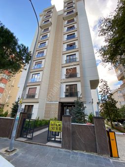 Turyap Göztepe Den Merdivenköy De 2+1 Satılık Daire