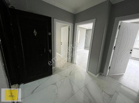 Bağlarbaşı'nda Okul,sağlık Ocağına 3 Dk Mesafede 2+1 Daire