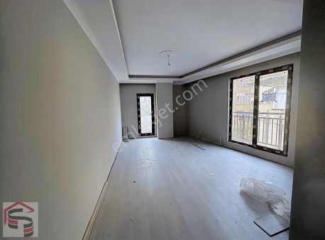 Darıca Emek Mahallesi'nde Satılık Lüks Asansörlü Ara Kat