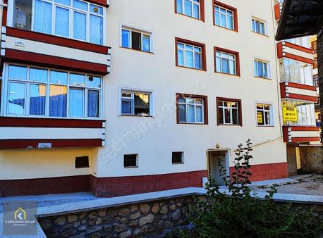 Kastamonu Emlak Gayrimenkul'den Çarşı Merkezde Kiralık 3+1 Daire