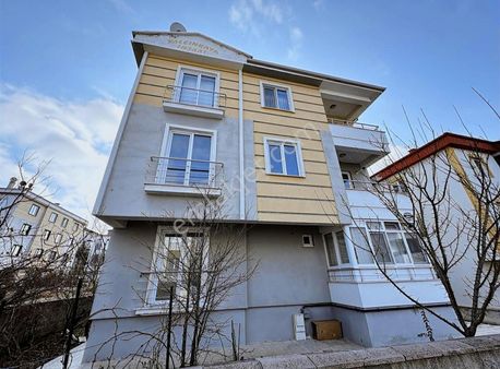 Eşyalı Kiralık Ev Fevziçakmak'ta 3 + 1