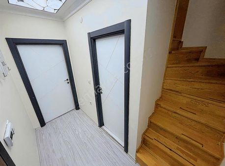 İkitelli Atatürk Mh Asansörlü Sığınak Depolu İskanlı Yeni Dublex