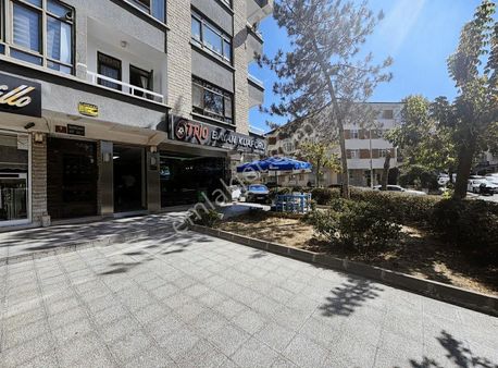 Çankaya Harbiye Mah Hürriyet Caddesinde Satılık Köşe Dükkan