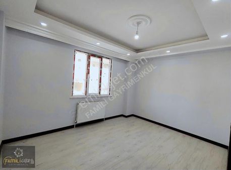 Kapaklı Adnan Menderes 1+1 Ayrı Mufak Daire Satılık