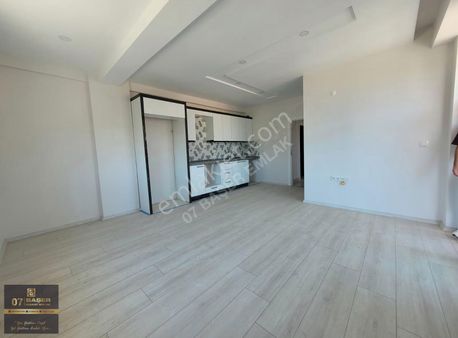 Çamlıbel'de Satılık Yol Cephe 2+1 2.kat Açık Mutfak Daire