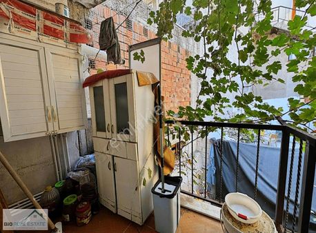 İzmir Buca İnönü Mahallesinde 4+2 Satılık Daire