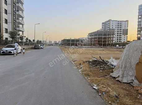 Gül Emlaktan Satılık 3+1 Köşe Başı Daire