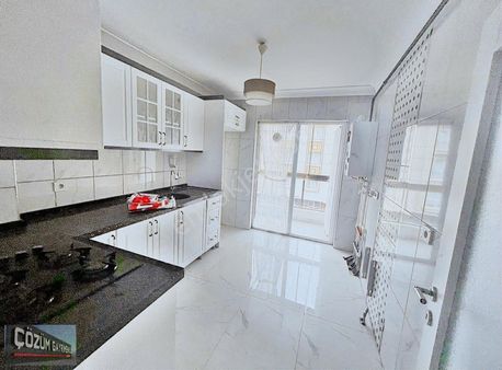 Orta Kat 3+1 Ön Güney İskanlı,kombili,çift Banyo,cam Balkonlu