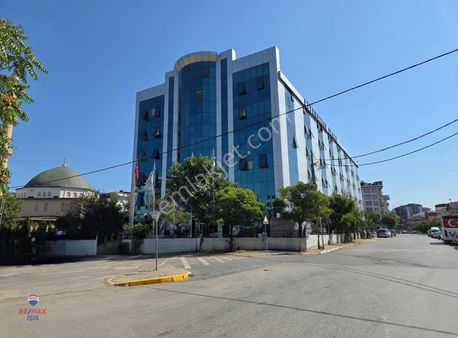 2200m2 Prestijli Nitelikli Çok Amaçlı Yanyola Yakın İşyeri