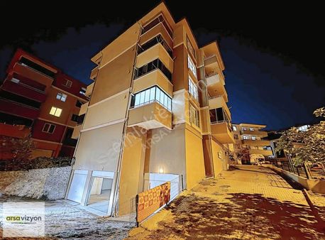 2+1 Eşyalı Kapalı Otoparklı Temiz Kiralık Daire