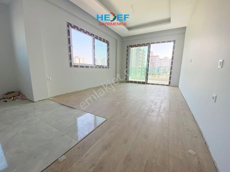 Hedef'ten Site İçerisinde Havuzlu Açık Mutfaklı 3+1 Daire