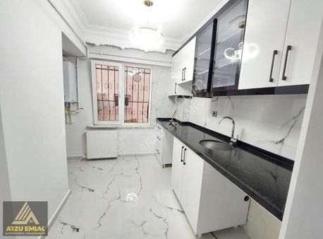 Arzu Emlak'tan Yunus Emre Mah Satılık 4+2 Ters Dubleks Daire